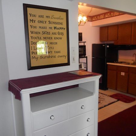 Oak Square 309 Apartment แกตลิงเบิร์ก ภายนอก รูปภาพ